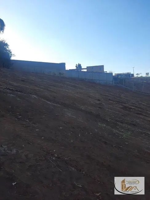 Terreno / Lote à venda, 1500m2 em Sao Jose Da Lapa - MG - imagem 6 Foto 6 de Terreno / Lote à venda, 1500m2 em Sao Jose Da Lapa - MG