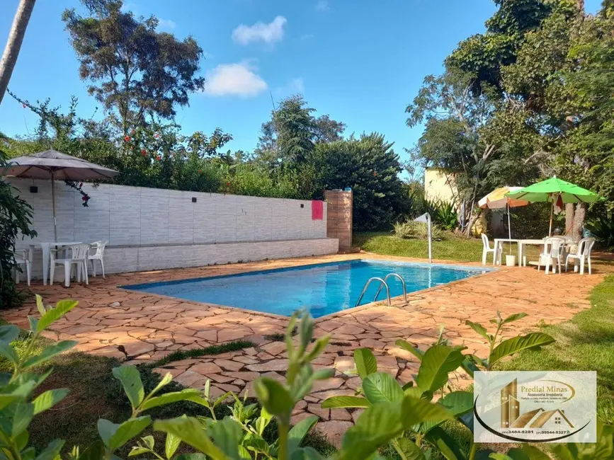 Foto 1 de Chácara com 2 quartos à venda, 20000m2 em Pinhões, Santa Luzia - MG
