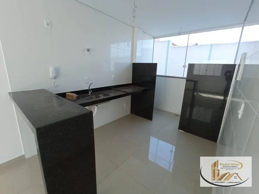 Foto 2 de Apartamento com 2 quartos à venda, 50m2 em Santa Mônica, Belo Horizonte - MG