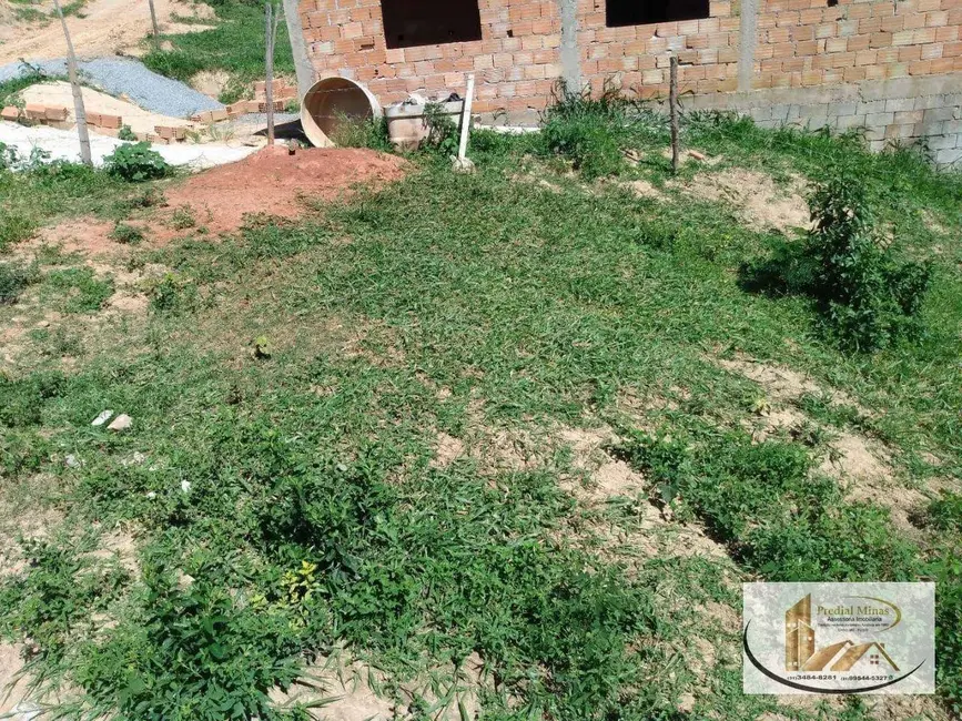Foto 5 de Terreno / Lote à venda, 310m2 em Fecho, Santa Luzia - MG