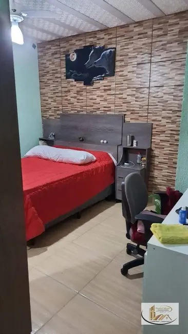 Casa com 3 quartos à venda, 106m2 em Jardim dos Comerciários (Venda Nova), Belo Horizonte - MG - imagem 6 Foto 6 de Casa com 3 quartos à venda, 106m2 em Jardim dos Comerciários (Venda Nova), Belo Horizonte - MG