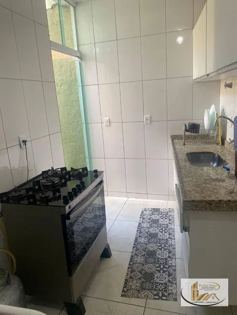 Foto 2 de Casa com 3 quartos à venda, 425m2 em Alípio de Melo, Belo Horizonte - MG