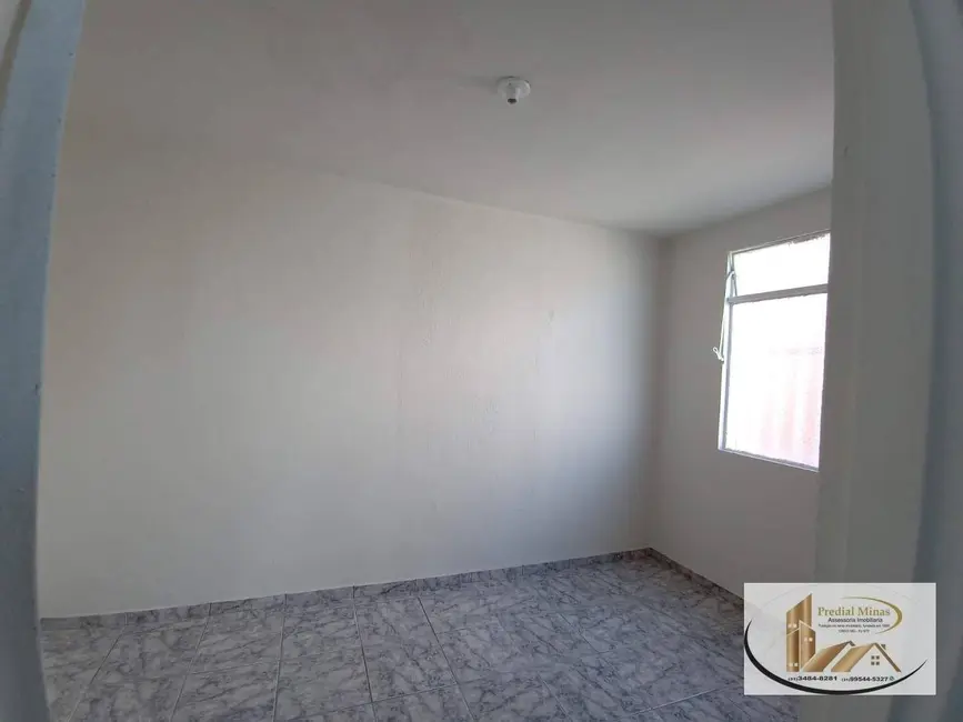 Casa com 2 quartos à venda, 260m2 em Letícia, Belo Horizonte - MG - imagem 6 Foto 6 de Casa com 2 quartos à venda, 260m2 em Letícia, Belo Horizonte - MG