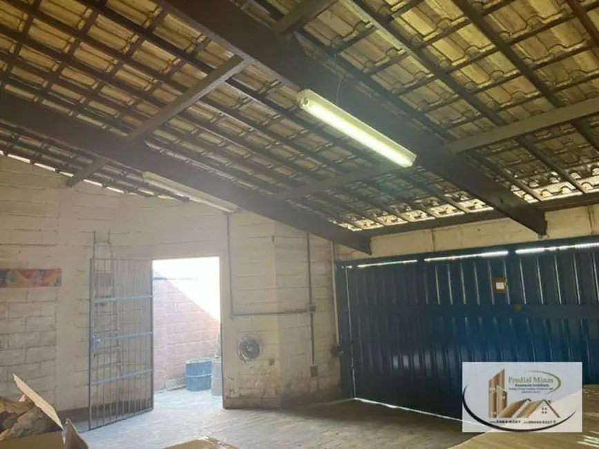 Armazém / Galpão à venda, 900m2 em Etelvina Carneiro, Belo Horizonte - MG - imagem 4 Foto 4 de Armazém / Galpão à venda, 900m2 em Etelvina Carneiro, Belo Horizonte - MG