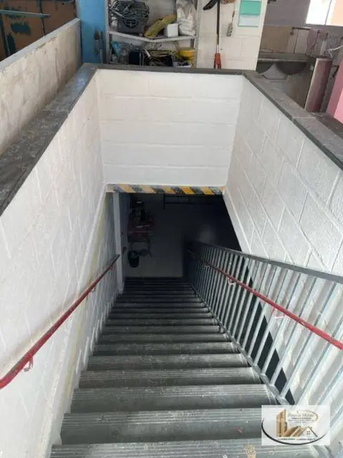 Armazém / Galpão à venda, 900m2 em Etelvina Carneiro, Belo Horizonte - MG - imagem 8 Foto 8 de Armazém / Galpão à venda, 900m2 em Etelvina Carneiro, Belo Horizonte - MG