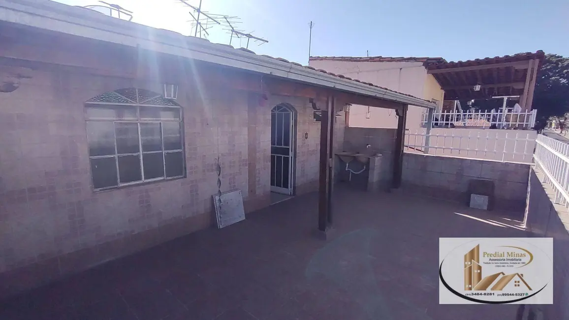 Cobertura com 3 quartos à venda, 110m2 em Contagem - MG - imagem 3 Foto 3 de Cobertura com 3 quartos à venda, 110m2 em Contagem - MG