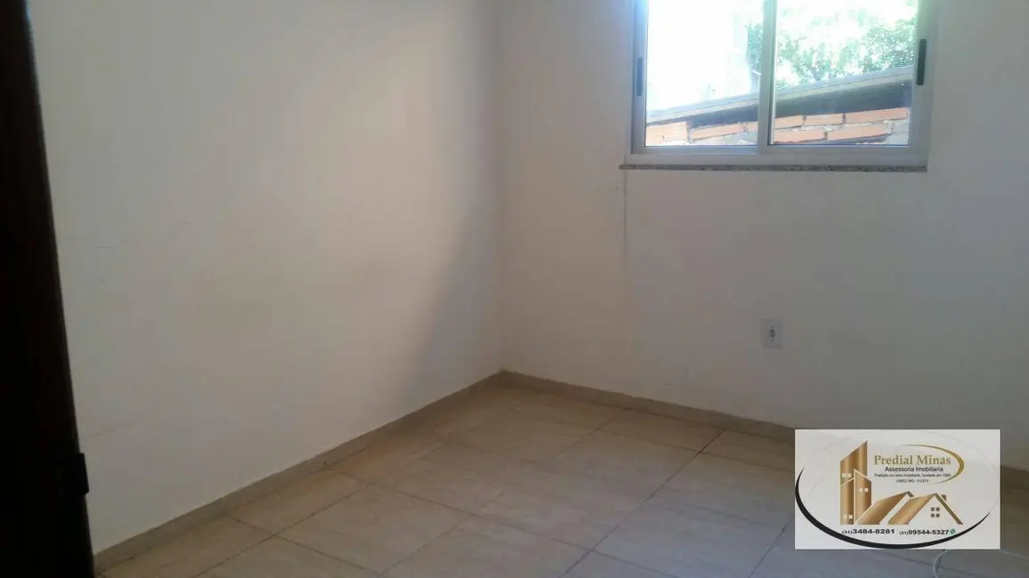 Foto 2 de Casa com 3 quartos à venda, 360m2 em Tupi A, Belo Horizonte - MG