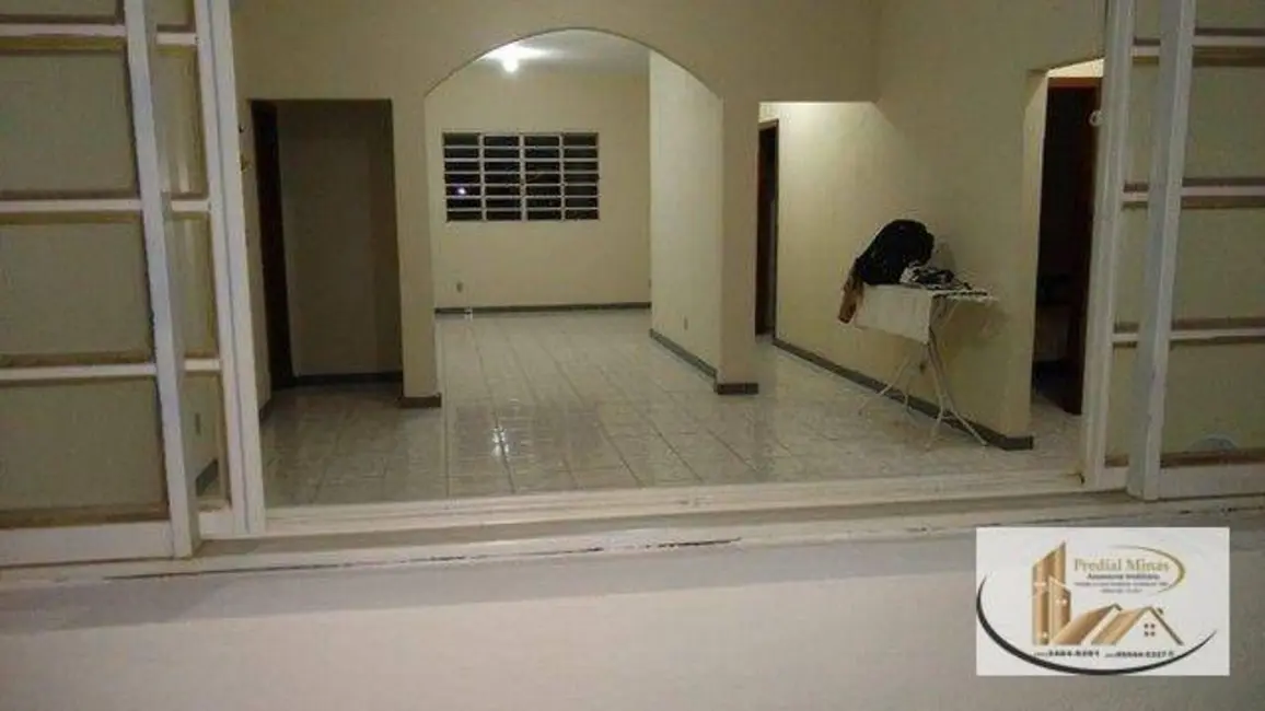 Foto 1 de Casa com 3 quartos à venda, 180m2 em Havaí, Belo Horizonte - MG