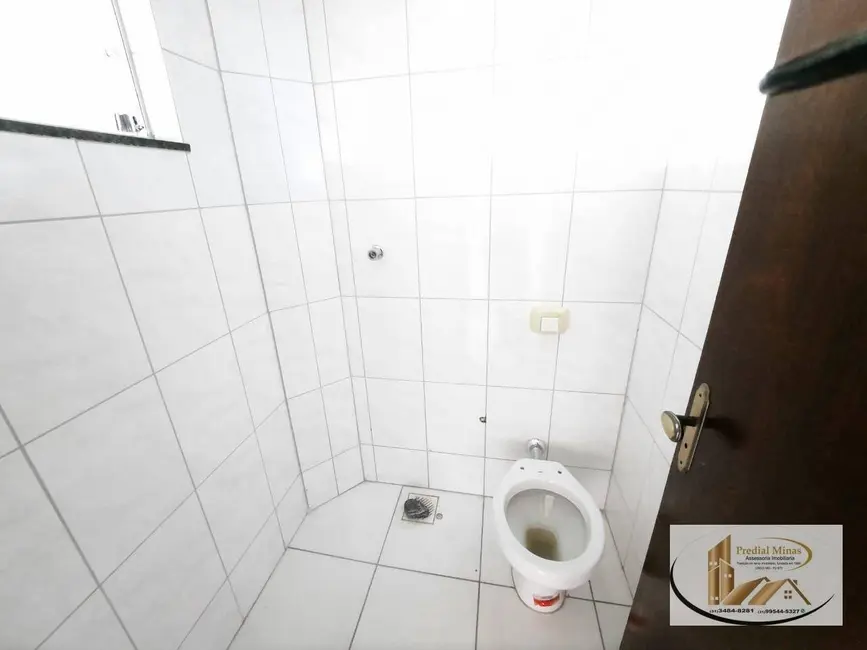 Loja à venda, 300m2 em Heliópolis, Belo Horizonte - MG - imagem 3 Foto 3 de Loja à venda, 300m2 em Heliópolis, Belo Horizonte - MG