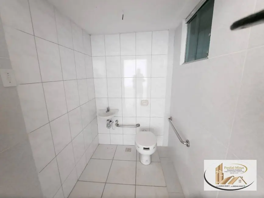 Loja à venda, 300m2 em Heliópolis, Belo Horizonte - MG - imagem 8 Foto 8 de Loja à venda, 300m2 em Heliópolis, Belo Horizonte - MG