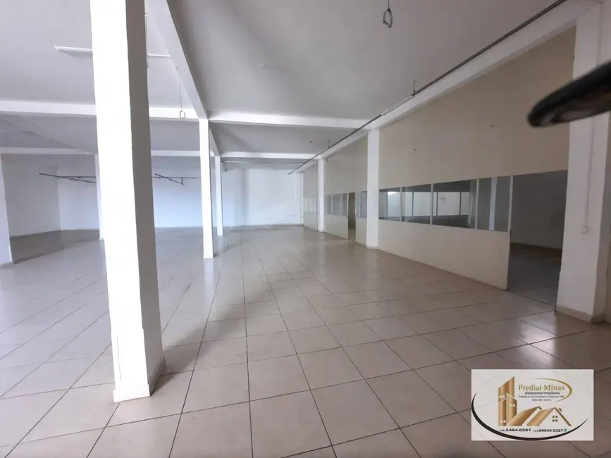 Armazém / Galpão para alugar, 500m2 em Santa Branca, Belo Horizonte - MG - imagem 6 Foto 6 de Armazém / Galpão para alugar, 500m2 em Santa Branca, Belo Horizonte - MG