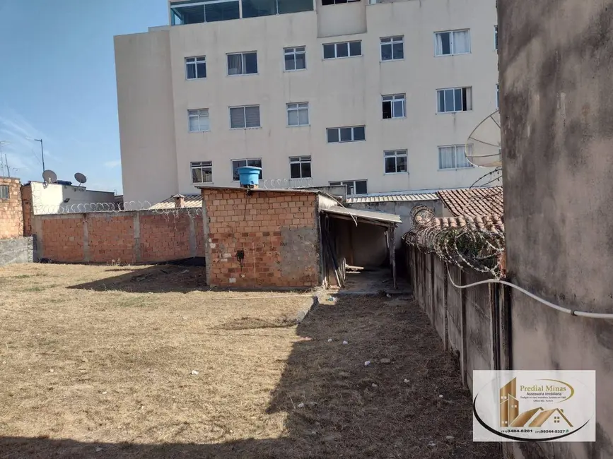 Foto 3 de Terreno / Lote à venda, 525m2 em Mantiqueira, Belo Horizonte - MG