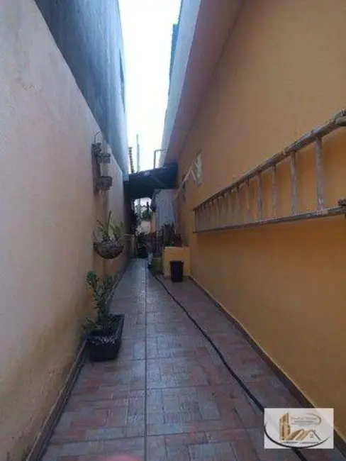 Casa com 2 quartos à venda, 180m2 em Maria Goretti, Belo Horizonte - MG - imagem 6 Foto 6 de Casa com 2 quartos à venda, 180m2 em Maria Goretti, Belo Horizonte - MG