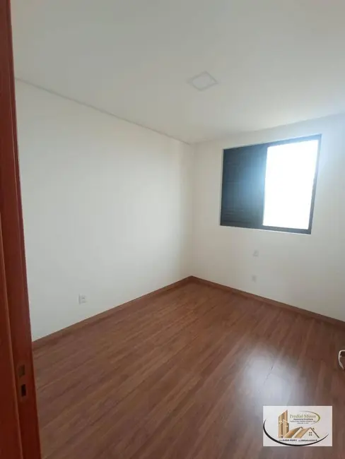 Foto 3 de Apartamento com 3 quartos à venda, 163m2 em Planalto, Belo Horizonte - MG