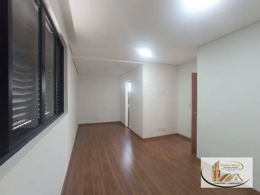 Cobertura com 4 quartos à venda, 230m2 em Planalto, Belo Horizonte - MG - imagem 8 Foto 8 de Cobertura com 4 quartos à venda, 230m2 em Planalto, Belo Horizonte - MG