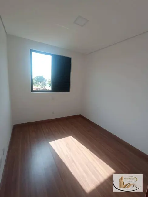 Cobertura com 4 quartos à venda, 230m2 em Planalto, Belo Horizonte - MG - imagem 3 Foto 3 de Cobertura com 4 quartos à venda, 230m2 em Planalto, Belo Horizonte - MG