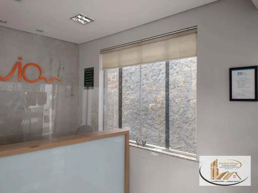 Armazém / Galpão para alugar, 755m2 em São Francisco, Belo Horizonte - MG - imagem 9 Foto 9 de Armazém / Galpão para alugar, 755m2 em São Francisco, Belo Horizonte - MG