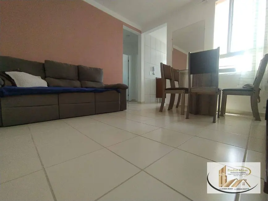 Foto 3 de Apartamento com 2 quartos à venda, 48m2 em Santa Luzia - MG