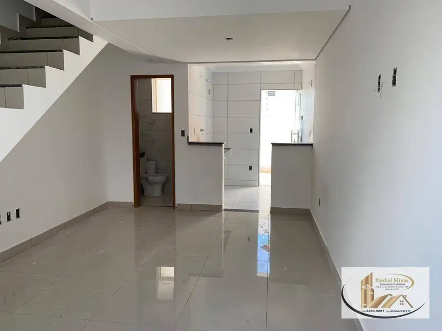 Foto 3 de Casa com 3 quartos à venda, 90m2 em Rio Branco, Belo Horizonte - MG