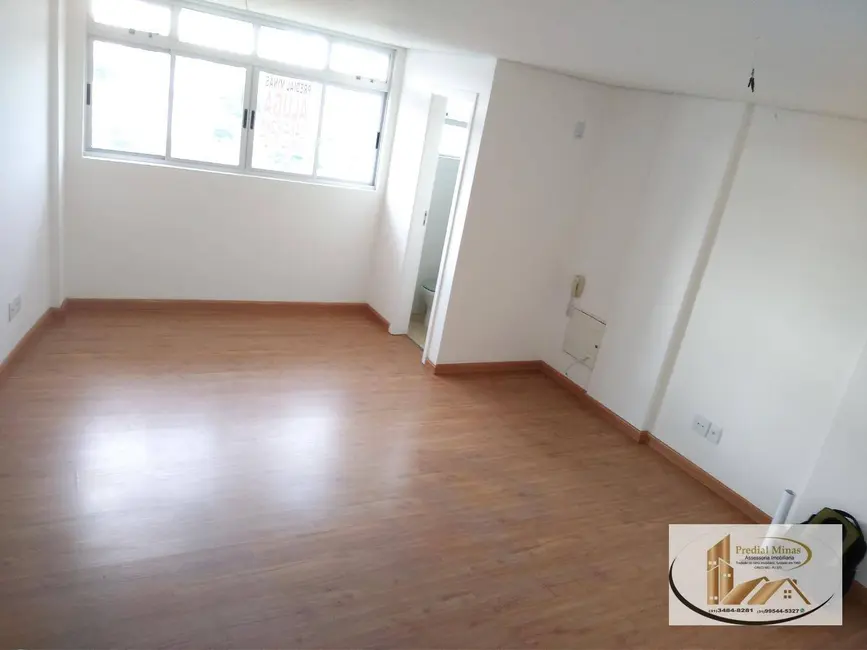 Foto 2 de Sala Comercial para alugar, 25m2 em Santa Inês, Belo Horizonte - MG