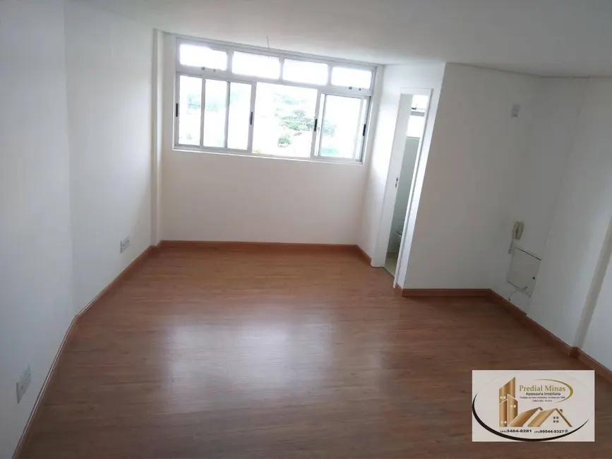 Foto 5 de Sala Comercial para alugar, 25m2 em Santa Inês, Belo Horizonte - MG