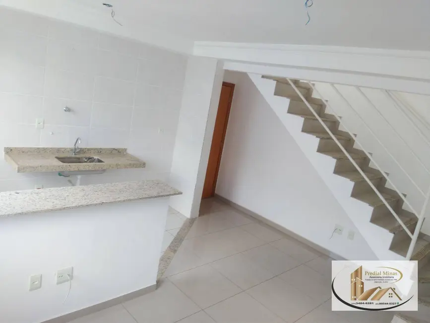 Foto 2 de Cobertura com 2 quartos à venda, 102m2 em Belo Horizonte - MG