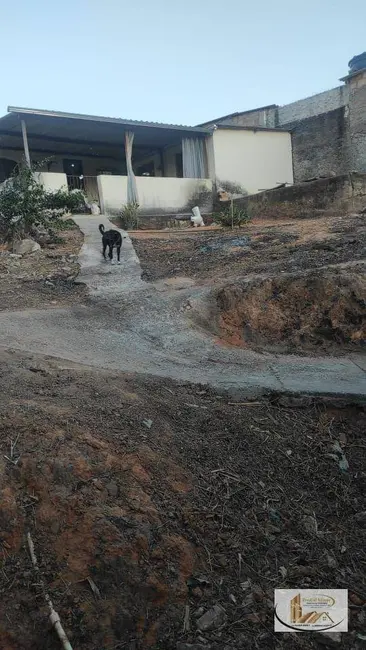 Casa com 2 quartos à venda, 360m2 em Santa Marta, Ribeirao Das Neves - MG - imagem 7 Foto 7 de Casa com 2 quartos à venda, 360m2 em Santa Marta, Ribeirao Das Neves - MG