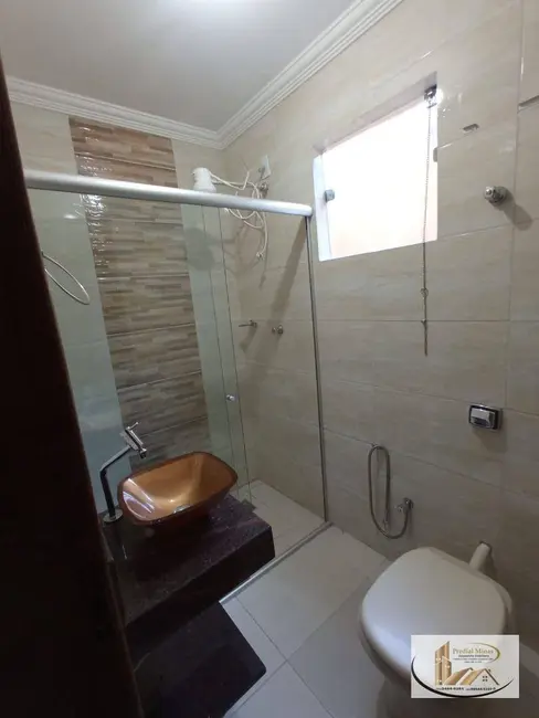 Casa com 3 quartos para alugar, 160m2 em Ribeiro de Abreu, Belo Horizonte - MG - imagem 4 Foto 4 de Casa com 3 quartos para alugar, 160m2 em Ribeiro de Abreu, Belo Horizonte - MG