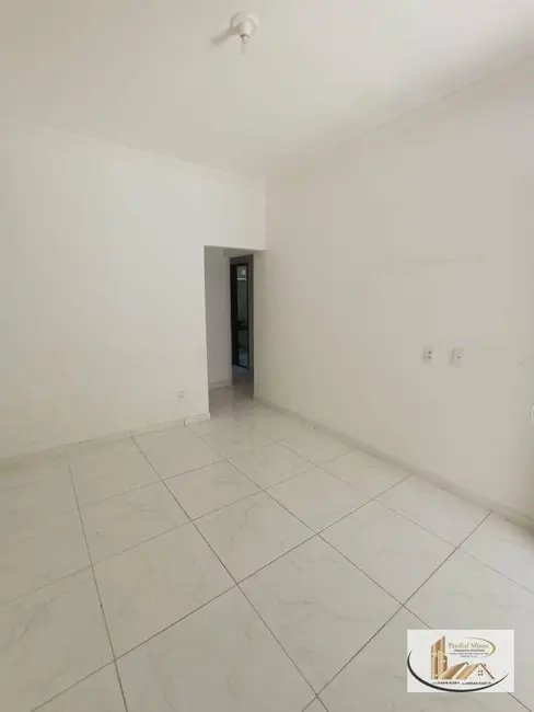 Casa com 3 quartos para alugar, 160m2 em Ribeiro de Abreu, Belo Horizonte - MG - imagem 7 Foto 7 de Casa com 3 quartos para alugar, 160m2 em Ribeiro de Abreu, Belo Horizonte - MG