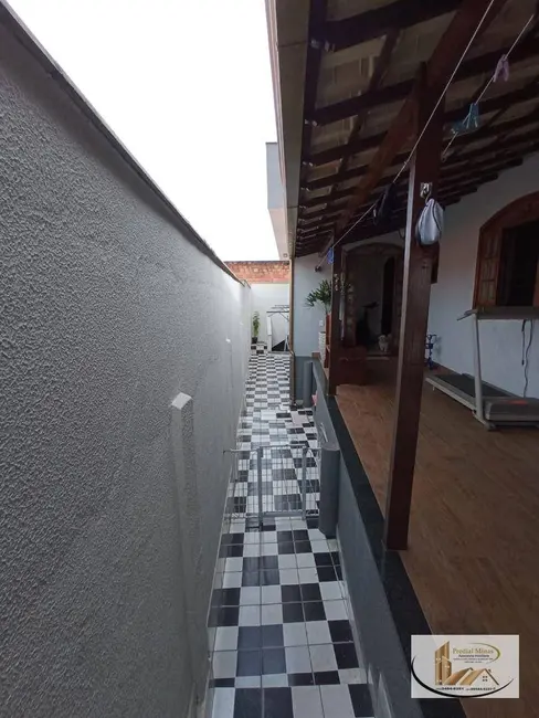 Casa com 3 quartos à venda, 210m2 em São Gabriel, Belo Horizonte - MG - imagem 5 Foto 5 de Casa com 3 quartos à venda, 210m2 em São Gabriel, Belo Horizonte - MG