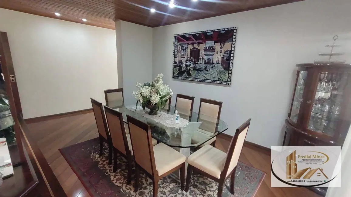 Foto 2 de Casa com 4 quartos à venda, 360m2 em Cidade Nova, Belo Horizonte - MG