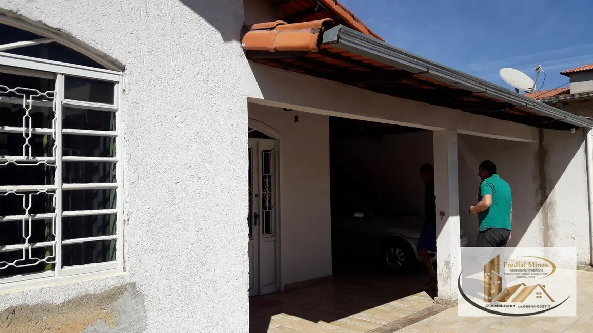 Foto 2 de Casa com 3 quartos à venda, 787m2 em Contagem - MG
