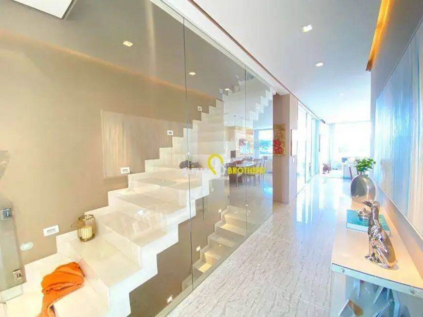 Casa de Condomínio com 4 quartos à venda, 525m2 em Tamboré, Santana De Parnaiba - SP - imagem 6 Foto 6 de Casa de Condomínio com 4 quartos à venda, 525m2 em Tamboré, Santana De Parnaiba - SP