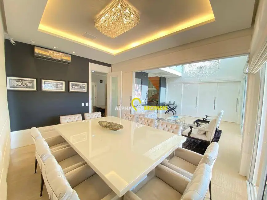 Casa de Condomínio com 4 quartos à venda, 520m2 em Tamboré, Santana De Parnaiba - SP - imagem 6 Foto 6 de Casa de Condomínio com 4 quartos à venda, 520m2 em Tamboré, Santana De Parnaiba - SP