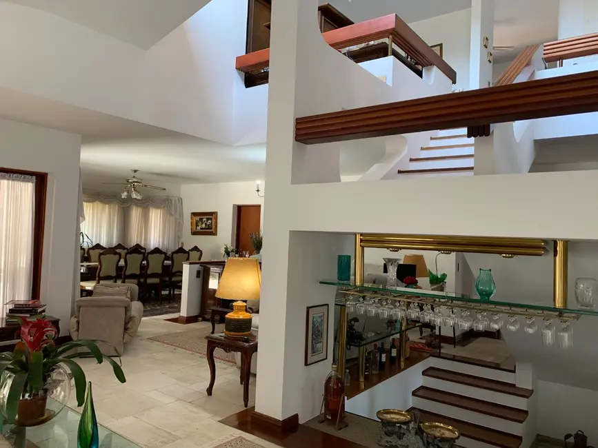 Casa de Condomínio com 4 quartos à venda, 1740m2 em Santana De Parnaiba - SP - imagem 6 Foto 6 de Casa de Condomínio com 4 quartos à venda, 1740m2 em Santana De Parnaiba - SP