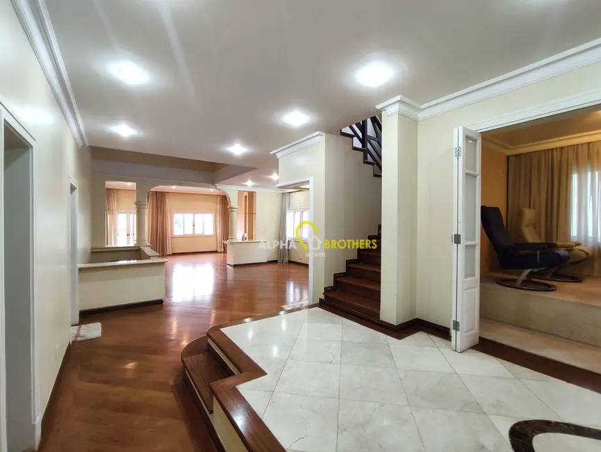 Foto 2 de Casa de Condomínio com 4 quartos à venda e para alugar, 540m2 em Santana De Parnaiba - SP