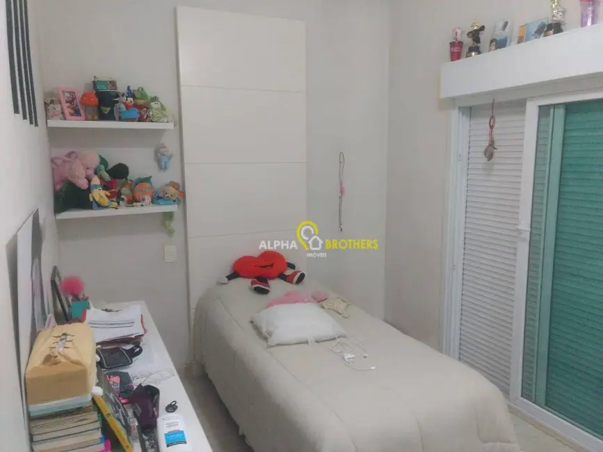 Casa de Condomínio com 4 quartos à venda, 300m2 em Santana De Parnaiba - SP - imagem 9 Foto 9 de Casa de Condomínio com 4 quartos à venda, 300m2 em Santana De Parnaiba - SP