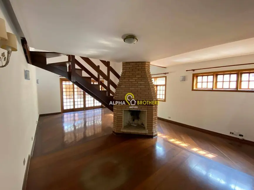 Casa de Condomínio com 3 quartos à venda, 360m2 em Santana De Parnaiba - SP - imagem 4 Foto 4 de Casa de Condomínio com 3 quartos à venda, 360m2 em Santana De Parnaiba - SP