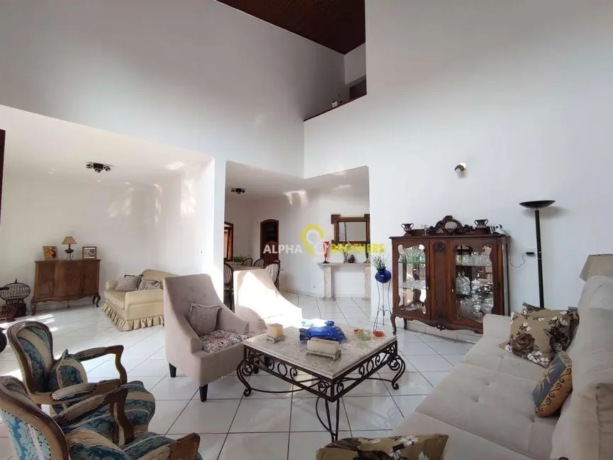 Casa de Condomínio com 4 quartos à venda, 360m2 em Santana De Parnaiba - SP - imagem 3 Foto 3 de Casa de Condomínio com 4 quartos à venda, 360m2 em Santana De Parnaiba - SP