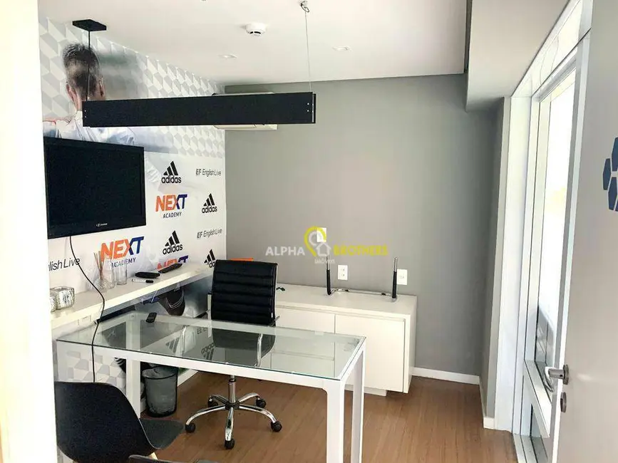 Foto 6 de Sala Comercial à venda e para alugar, 66m2 em Alphaville Industrial, Barueri - SP