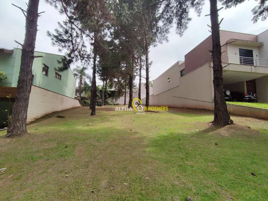 Foto 1 de Terreno / Lote à venda, 600m2 em Santana De Parnaiba - SP