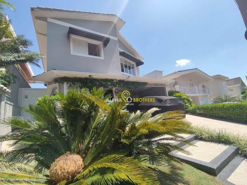 Foto 1 de Casa de Condomínio com 4 quartos à venda, 360m2 em Santana De Parnaiba - SP