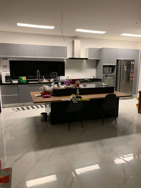 Foto 3 de Casa de Condomínio com 4 quartos à venda, 490m2 em Santana De Parnaiba - SP