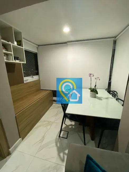 Foto 2 de Apartamento com 2 quartos à venda, 60m2 em Jardim Tupanci, Barueri - SP