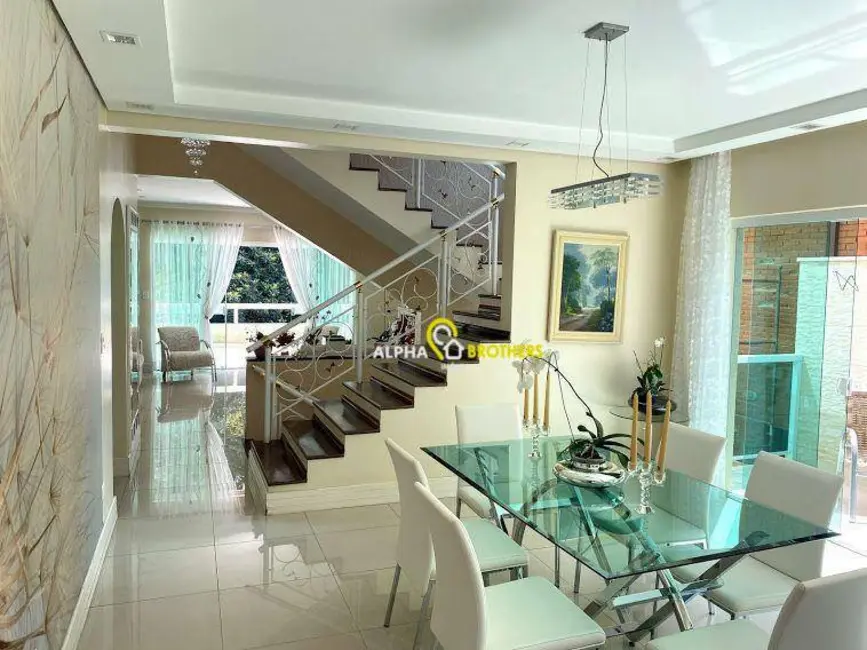 Foto 2 de Casa de Condomínio com 4 quartos à venda, 420m2 em Santana De Parnaiba - SP