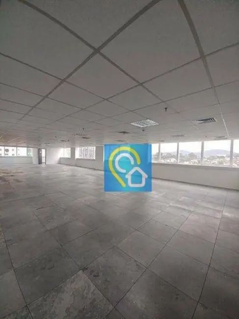 Foto 6 de Sala Comercial para alugar, 253m2 em Empresarial 18 do Forte, Barueri - SP