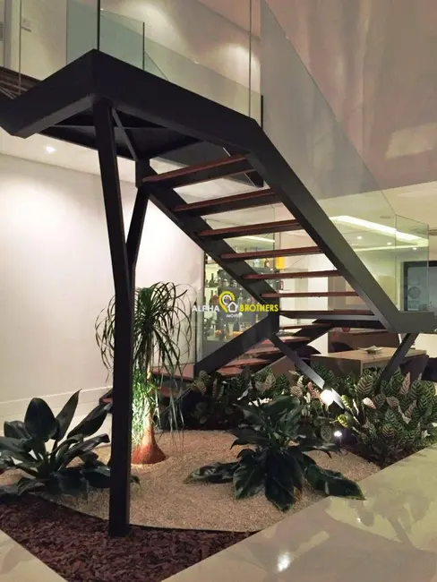 Casa de Condomínio com 4 quartos à venda, 600m2 em Santana De Parnaiba - SP - imagem 4 Foto 4 de Casa de Condomínio com 4 quartos à venda, 600m2 em Santana De Parnaiba - SP