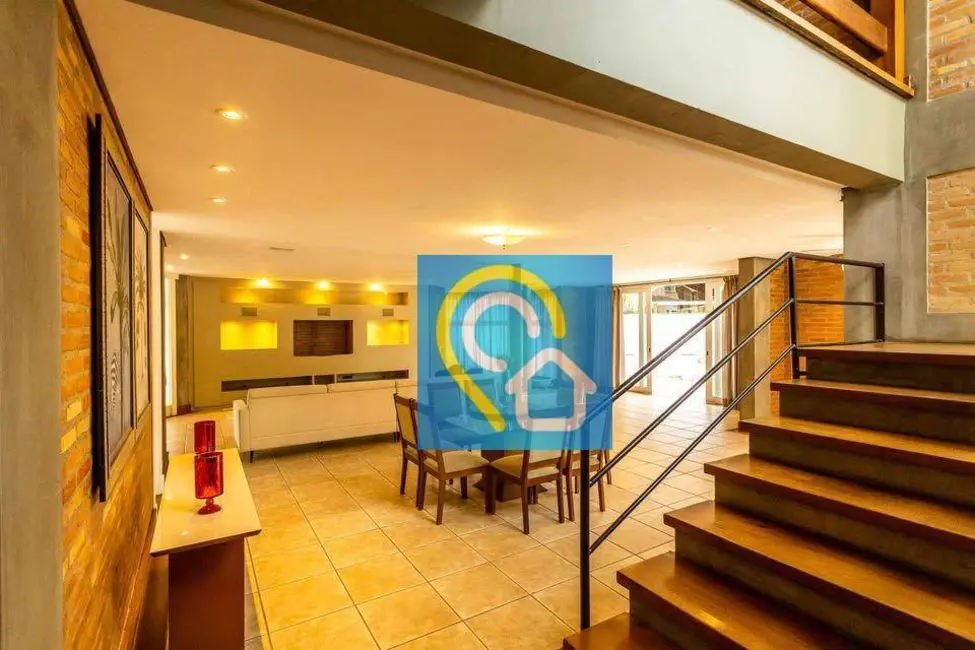 Foto 6 de Casa de Condomínio com 4 quartos à venda e para alugar, 900m2 em Santana De Parnaiba - SP