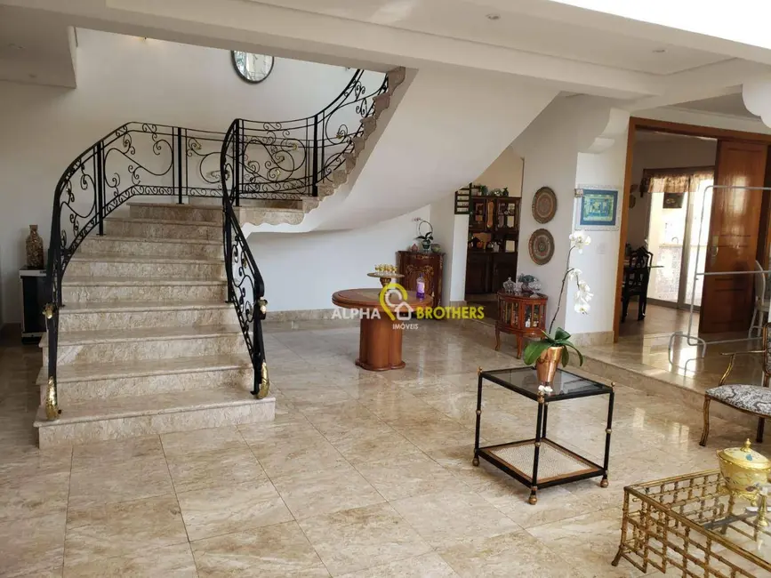 Casa de Condomínio com 5 quartos à venda e para alugar, 780m2 em Santana De Parnaiba - SP - imagem 3 Foto 3 de Casa de Condomínio com 5 quartos à venda e para alugar, 780m2 em Santana De Parnaiba - SP