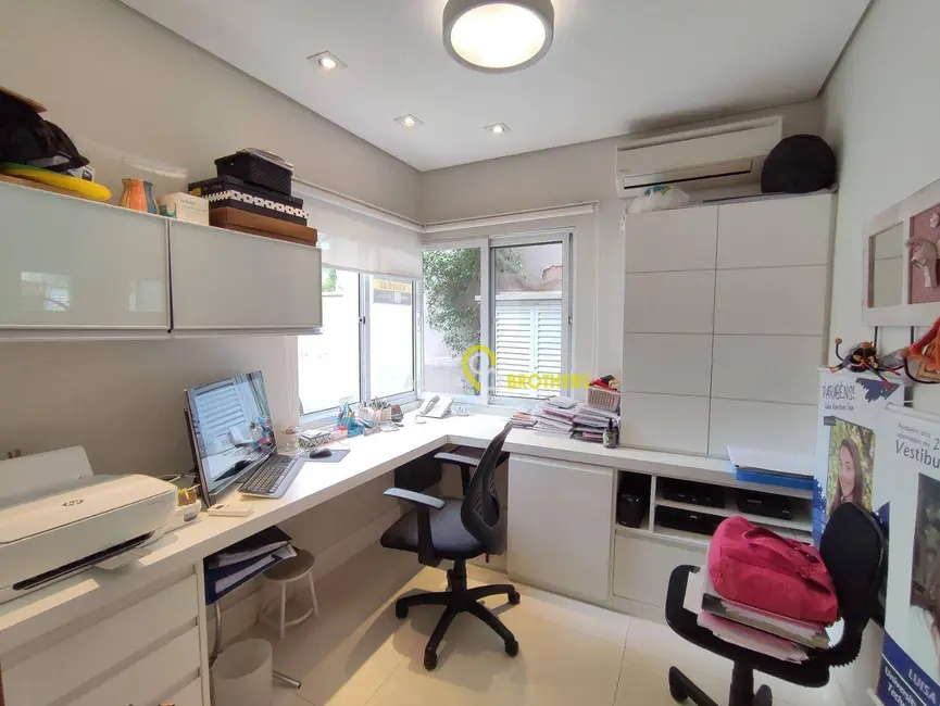 Casa de Condomínio com 4 quartos à venda, 360m2 em Santana De Parnaiba - SP - imagem 6 Foto 6 de Casa de Condomínio com 4 quartos à venda, 360m2 em Santana De Parnaiba - SP